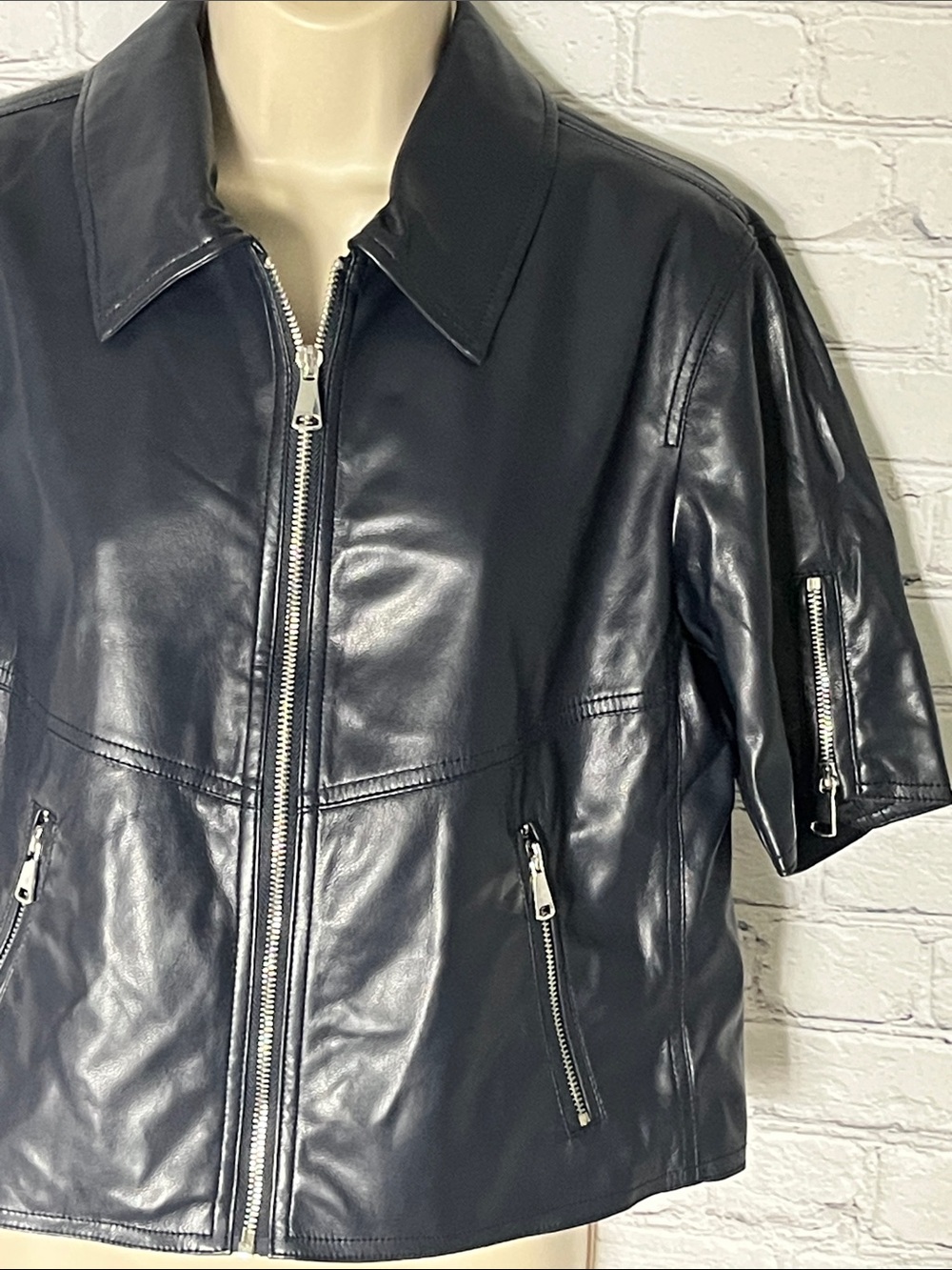 Evereve Billie Half Sleeve Moto Jacket in Deep Navy - Picture 3 of 8